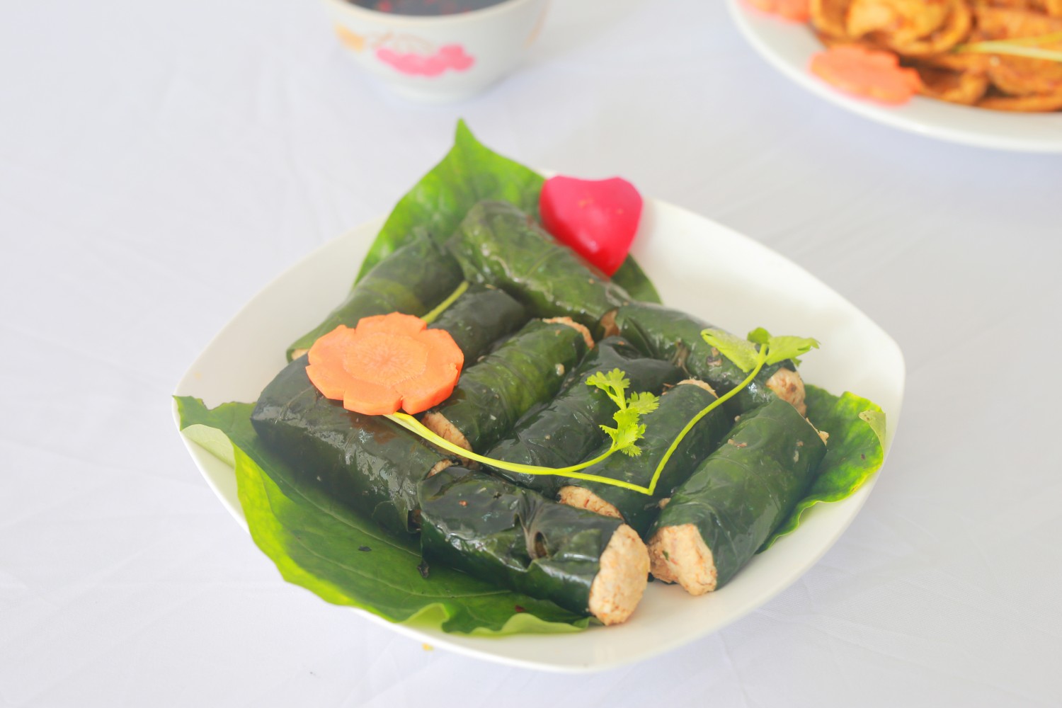 Chả lá lôt chay
